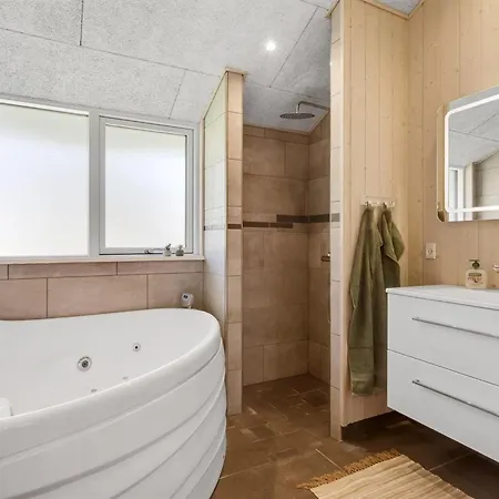 Alfwin - 300m From The Sea By Interhome *
